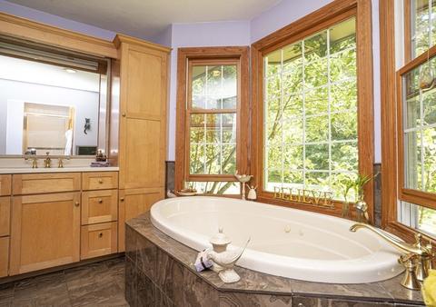 173 Suzanne Dr, Raynham, MA 02767 photo 28