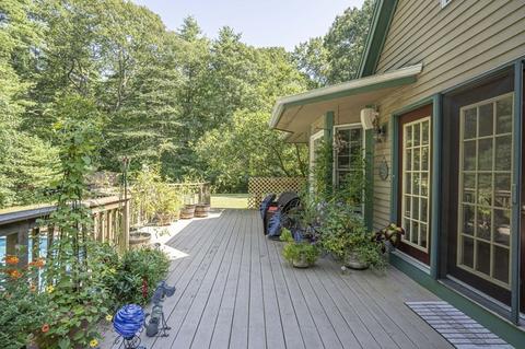 173 Suzanne Dr, Raynham, MA 02767 photo 6