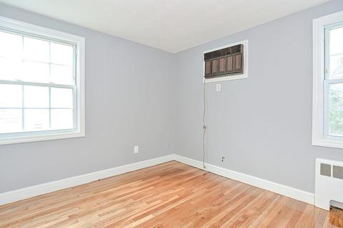 13 Hoyt St, Everett, MA 02149 photo 16