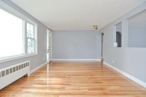 13 Hoyt St, Everett, MA 02149 photo 9
