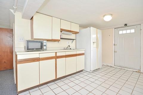 13 Hoyt St, Everett, MA 02149 photo 32