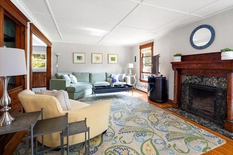 42 Charles St, Hingham, MA 02043 photo 4
