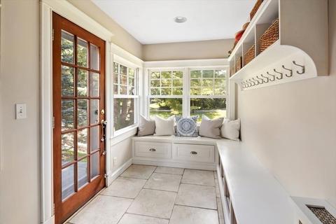 42 Charles St, Hingham, MA 02043 photo 8