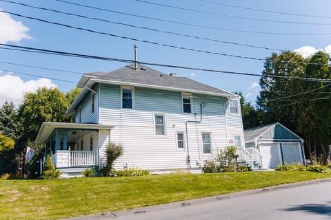 449 Chicopee St, Chicopee, MA 01013 photo 3