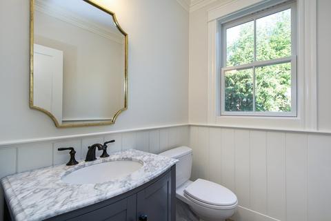 72 Douglas Rd, Needham, MA 02492 photo 11