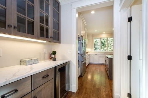 72 Douglas Rd, Needham, MA 02492 photo 9