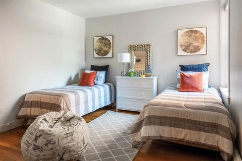 11 Warwick Rd #1, Brookline, MA 02445 photo 8