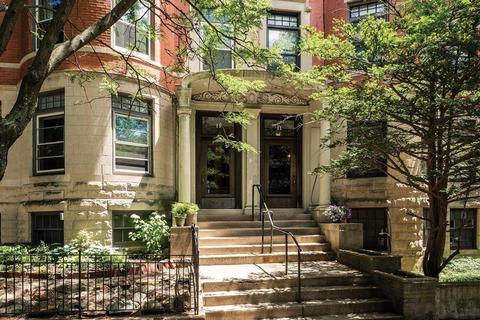 11 Warwick Rd #1, Brookline, MA 02445 photo 1