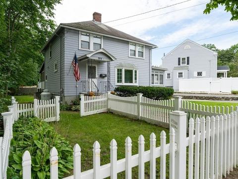 284 Lowell St, Reading, MA 01867 photo 3