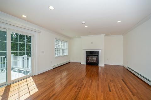 90 Border St, Dedham, MA 02026 photo 5