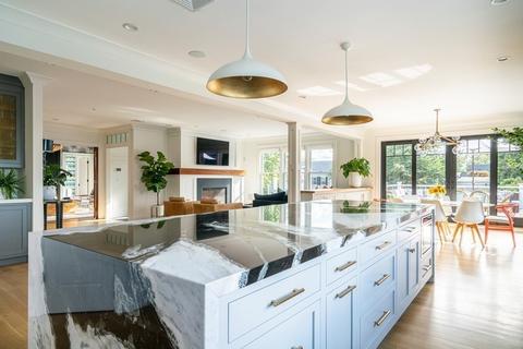 21 Jarvis Ave, Hingham, MA 02043 photo 8