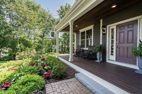 142 Grosvenor Rd, Needham, MA 02492 photo 2