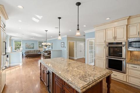 142 Grosvenor Rd, Needham, MA 02492 photo 8