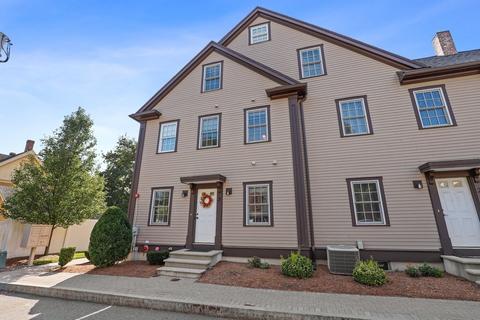 10 Pierce St #3, Reading, MA 01867 photo 3