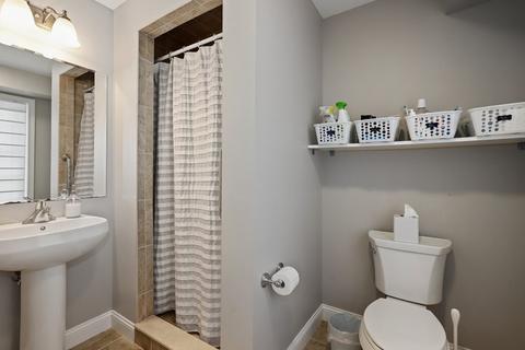10 Pierce St #3, Reading, MA 01867 photo 26