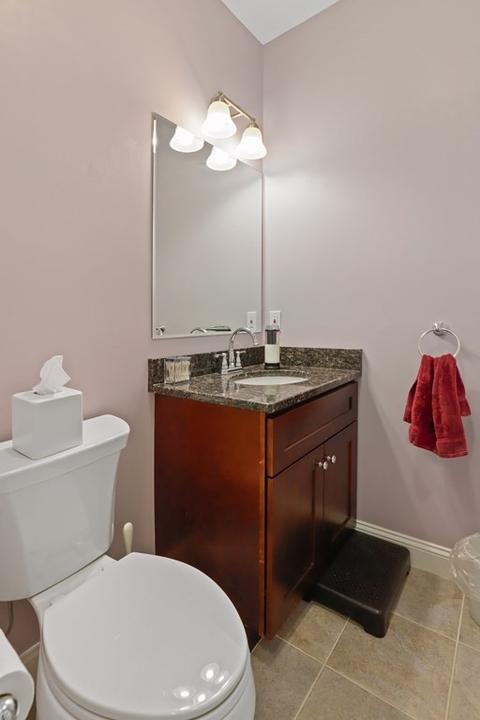 10 Pierce St #3, Reading, MA 01867 photo 34