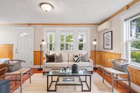 17 Aberdeen Rd, Arlington, MA 02476 photo 4