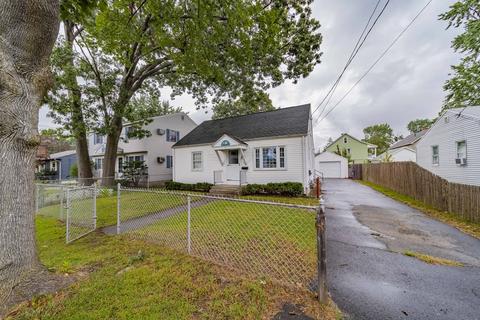 31 Arthur St, Springfield, MA 01104 photo 1