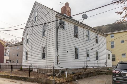 956 N Main St, Fall River, MA 02720 photo 3