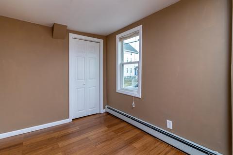 956 N Main St, Fall River, MA 02720 photo 14