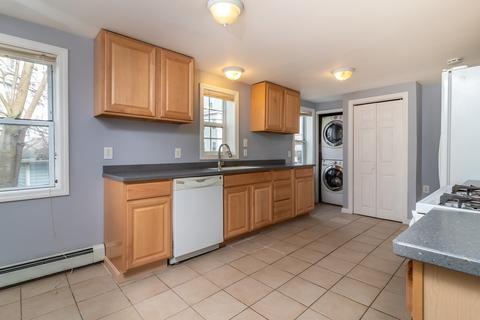 956 N Main St, Fall River, MA 02720 photo 6