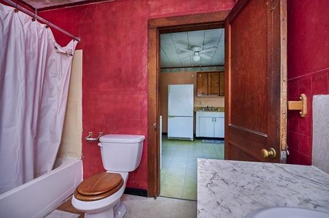 46 Ferry St, Easthampton, MA 01027 photo 11