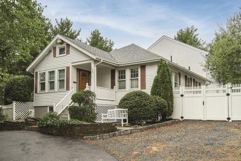 165 Elm St, Dedham, MA 02026 photo 3
