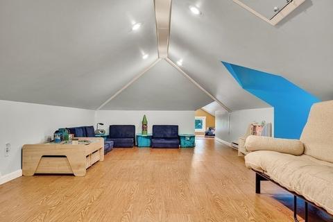 165 Elm St, Dedham, MA 02026 photo 9