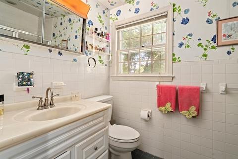 2 Edgewater Dr, Dover, MA 02030 photo 20