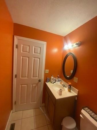 19 Ringgold St, Springfield, MA 01107 photo 13
