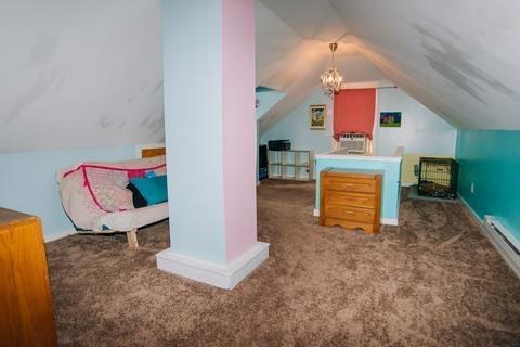 17 Chilson St, Springfield, MA 01118 photo 25