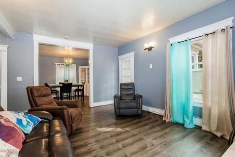 38 Massachusetts Ave, Springfield, MA 01109 photo 24