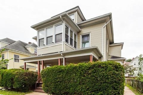 38 Massachusetts Ave, Springfield, MA 01109 photo 1