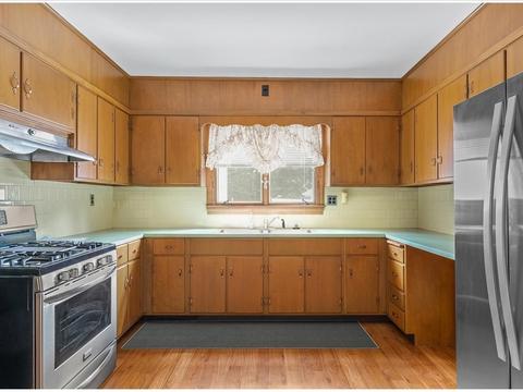 763 Oak Grove Ave, Fall River, MA 02720 photo 16
