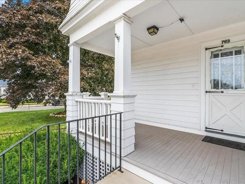 763 Oak Grove Ave, Fall River, MA 02720 photo 7