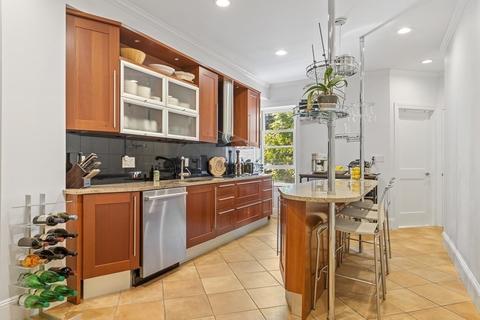 20 Strathmore Rd #2, Brookline, MA 02445 photo 8