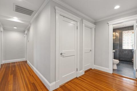 20 Strathmore Rd #2, Brookline, MA 02445 photo 15