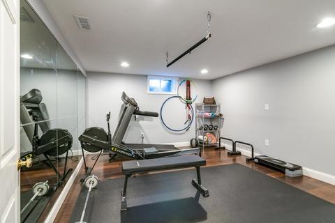205 S Pleasant St, Hingham, MA 02043 photo 28