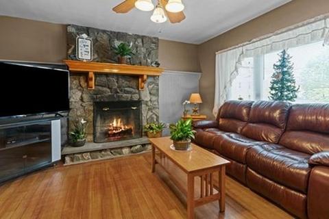 81 Lafayette St, Fall River, MA 02723 photo 10