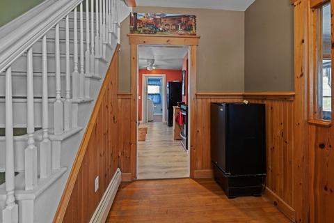 81 Lafayette St, Fall River, MA 02723 photo 3