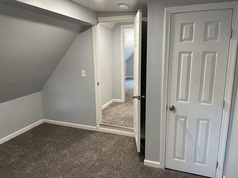 408 Nottingham St, Springfield, MA 01104 photo 10