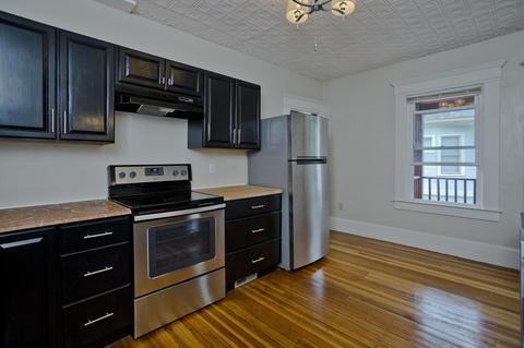 30 Sumner Ter, Springfield, MA 01108 photo 9