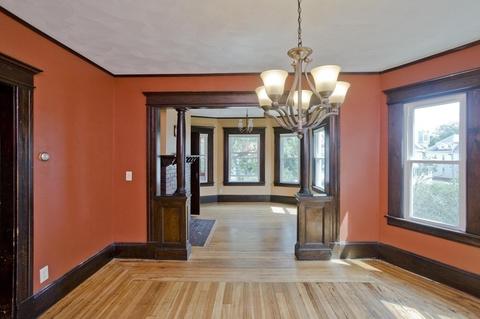 30 Sumner Ter, Springfield, MA 01108 photo 4