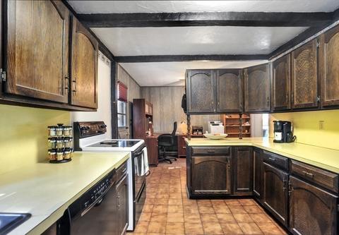 9 Bodfish Ave, Wareham, MA 02571 photo 8