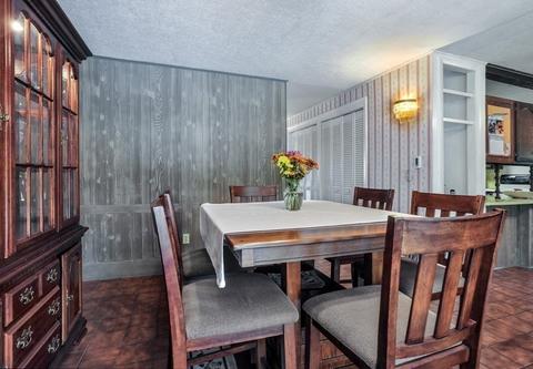 9 Bodfish Ave, Wareham, MA 02571 photo 7