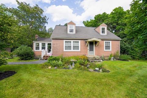 375 Main St, Townsend, MA 01474 photo 2