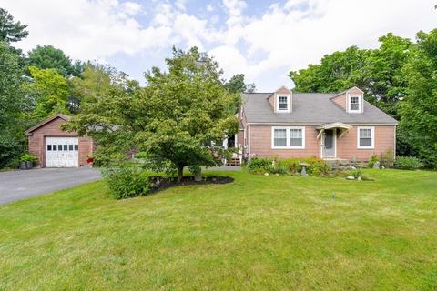 375 Main St, Townsend, MA 01474 photo 1