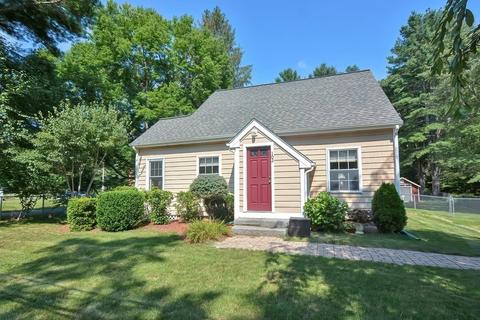 102 South St, Upton, MA 01568 photo 2