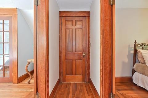 102 South St, Upton, MA 01568 photo 25