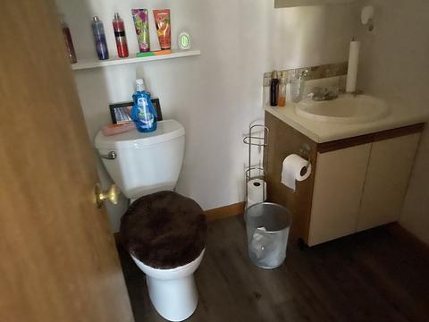 32 Ferris St, Springfield, MA 01151 photo 18